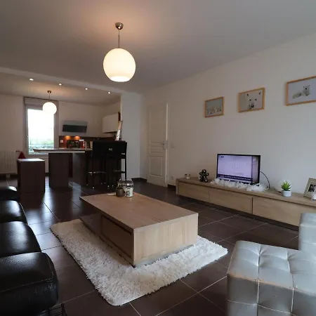 Annecy, 3 Pièces, 4 Personnes - Fr-1-432-11 *